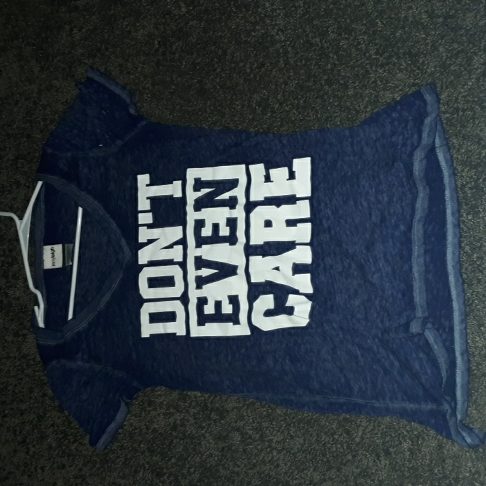 Dark blue tshirt size medium